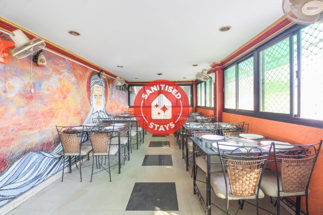Oyo Flagship 70264 Hotel Vrindavan Mangvadi Bagian luar foto
